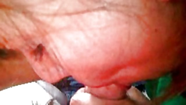 En iyi porno hiçbir kayıt Pohotna kız korumpira onun porno 3 yuva