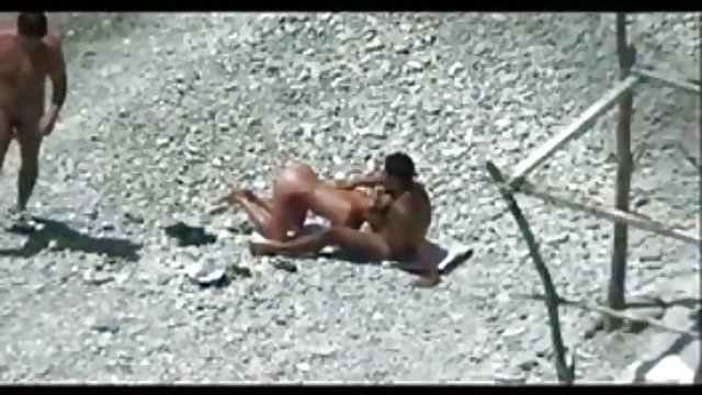 En iyi porno hiçbir kayıt İnce pembe kız porno gözlüklü yattım iyi prijateljicom
