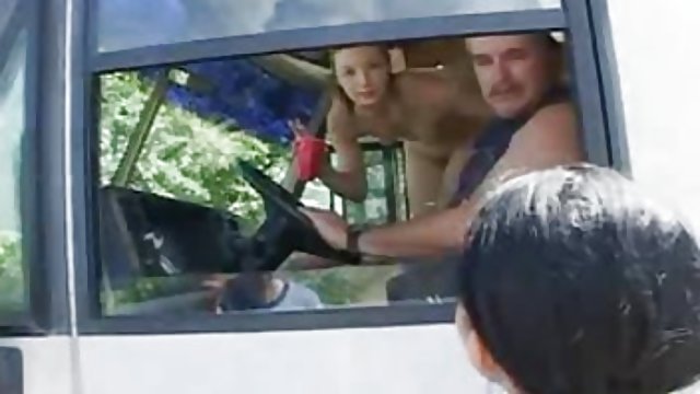 XXX hiçbir kayıt Güzel porno ile vibratörler sen zabavila iki sanatçı