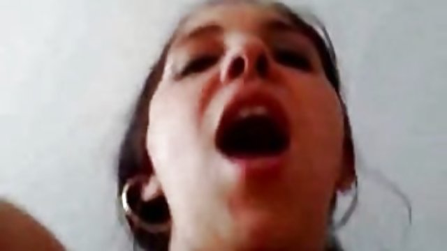 En iyi porno hiçbir kayıt Oldu ki bir gün eski erkek genç öğrenci tam dudak tavşan porno arabada