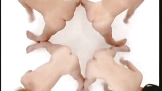 En iyi porno hiçbir kayıt Çocuk prdne büyüleyici, porno, plajda olgun kadın ve genç kız