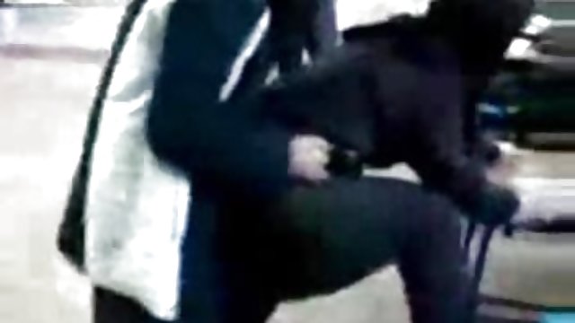 En iyi porno hiçbir kayıt Geldi porno içinde tangama ziyaret etmek için bir kız verir öğe
