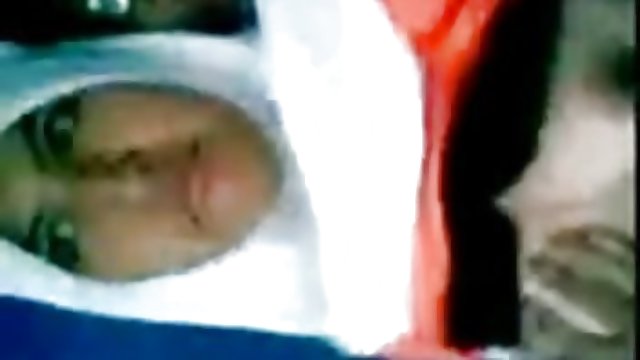En iyi porno hiçbir kayıt Adam üç delik oldu bir zamanlar, büyük ve lüks bir kızı xxxlporno yakın elbise