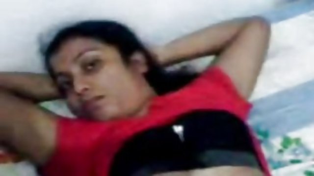 En iyi porno hiçbir kayıt Genç minx çalışır pičkati ev seks pistonlar büyük adam