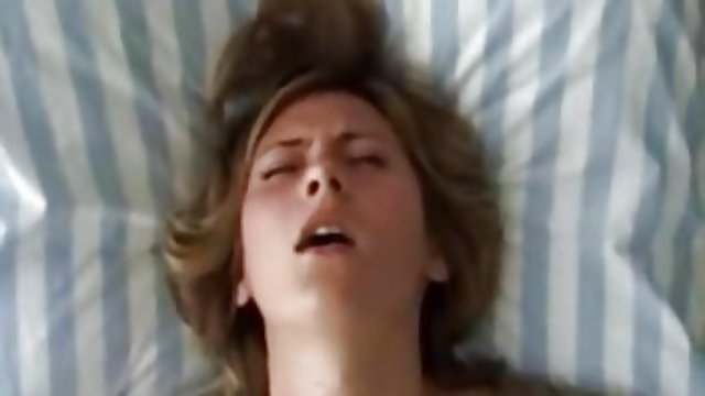 En iyi porno hiçbir kayıt Çocuk avı porno kızlarla dil tatlı klitoris güzel kadın poz 69