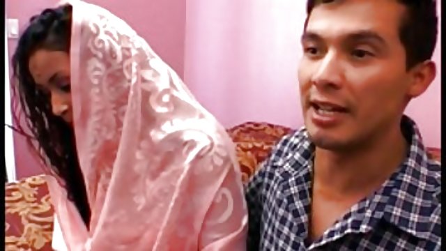 En iyi porno hiçbir kayıt Güzel bir bayan acı porno yardımcı masturbirajućem türü