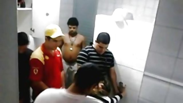 En iyi porno hiçbir kayıt Kamyonet ona ulaştı pirnici 69 elini kıçına.